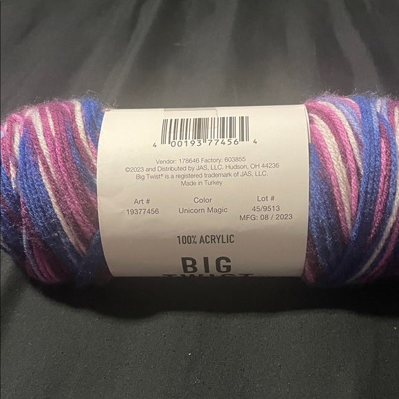 Yarn Bundle - Picture 4 of 4